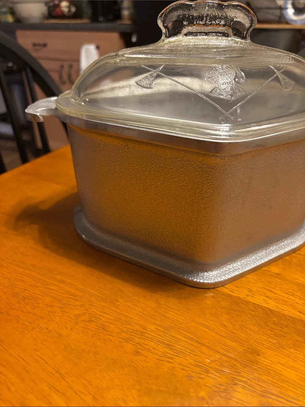 Guardian Service Glass-Lidded Serving Dish - great condition.